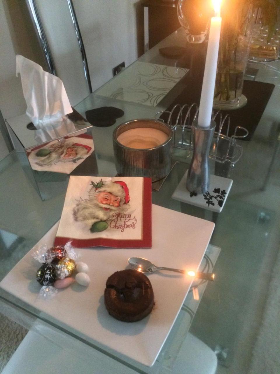 Bianca's House Heathrow Airport 4* Slough